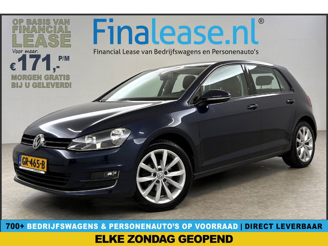 Volkswagen Golf - 1.2 TSI Camera Trekhaak Clima Cruise Massagestoel Navi PDC 17''LMV 